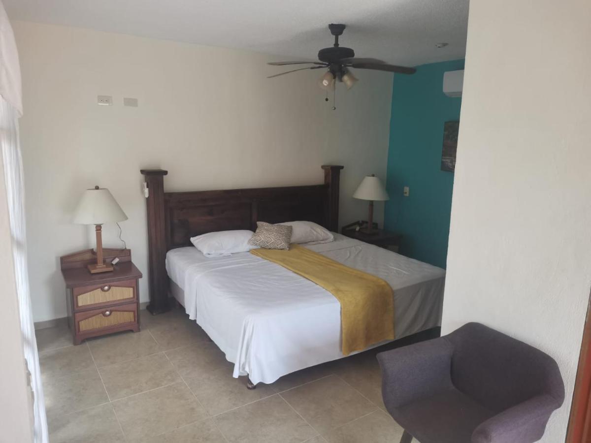 Hotel Hacienda Valentina Playa del Carmen Exterior foto